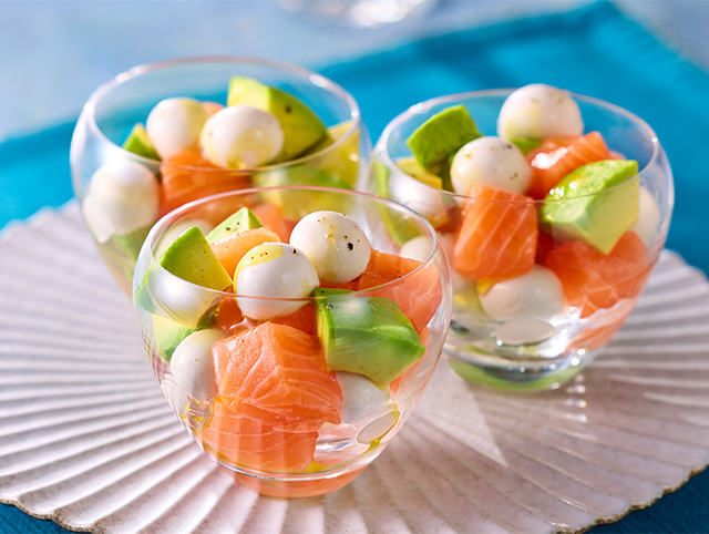 ひとくちモッツァレラのグラスサラダ